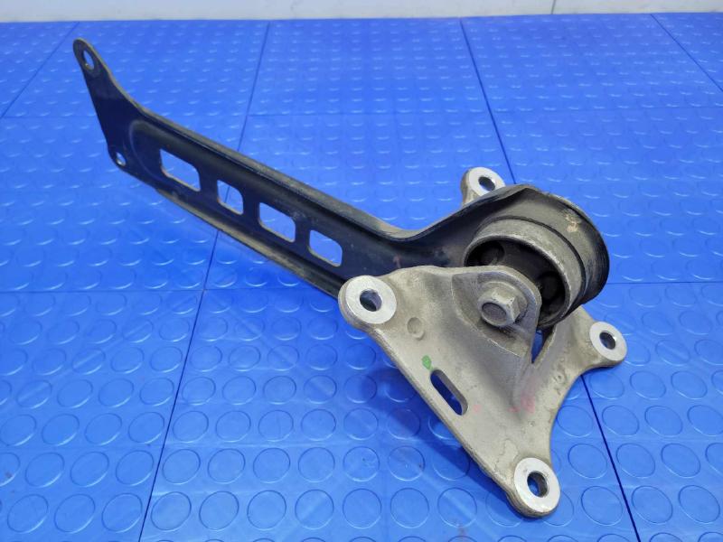 2016 Chevrolet Malibu Lower Control Arm Rr