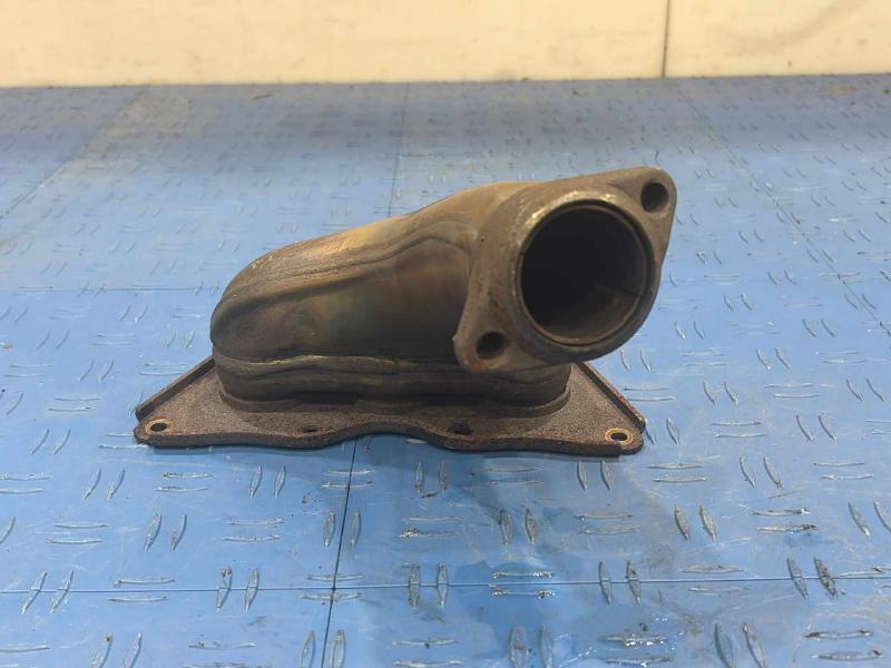 2013 Mercedes E-Class Exhaust Manifold
