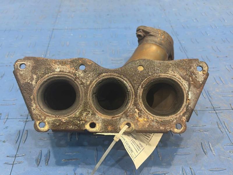 2013 Mercedes E-Class Exhaust Manifold