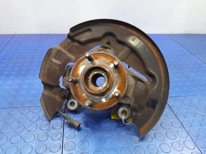2015 Ford Fusion Spindle Knuckle Front