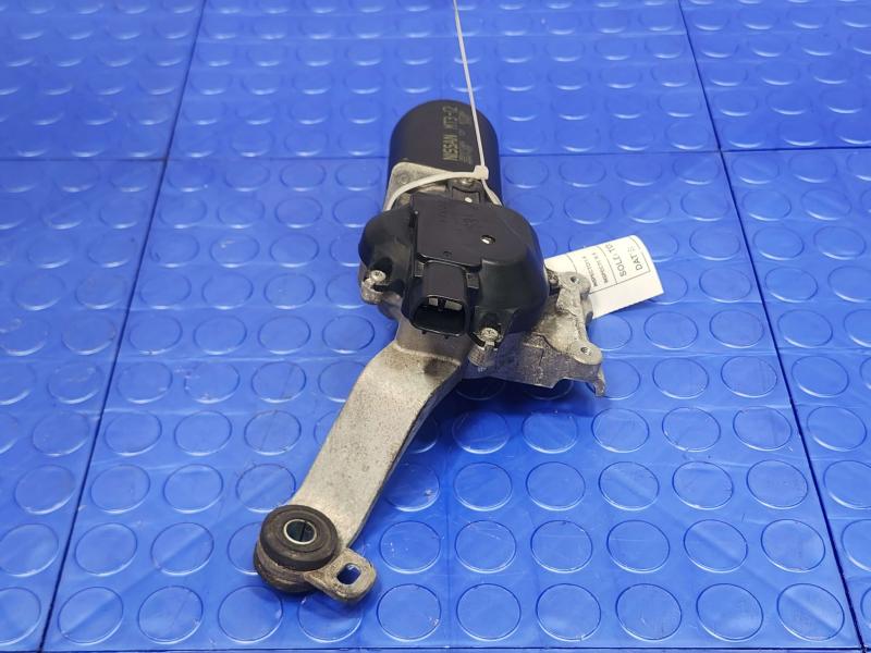 2013 Infiniti FX35 Wiper Motor Front
