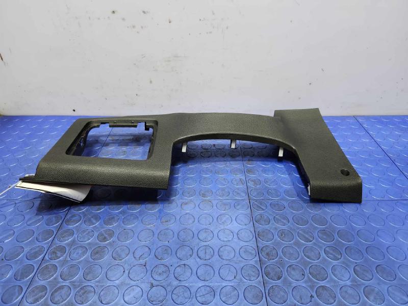 2017-2019 Kia Niro Lower Driver Dash Knee Bolster Trim OEM 84751-G5200
