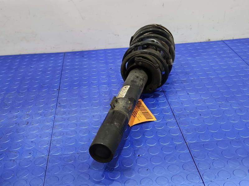 2008 BMW 128i Strut Assembly