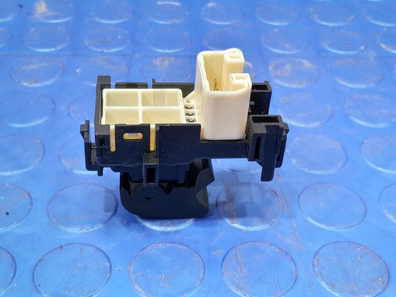 2014 Toyota RAV4 Door Switch Rear