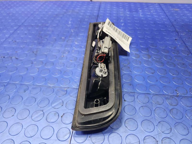 2019 Chevrolet Silverado 3500 3Rd Brake Light Avoidance Lamp
