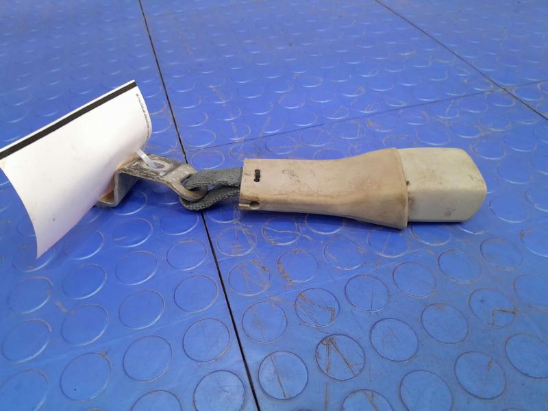 2011 Toyota Prius Rear Seat Belt