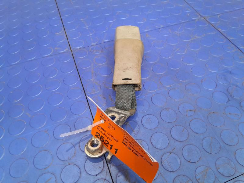 2011 Toyota Prius Rear Seat Belt