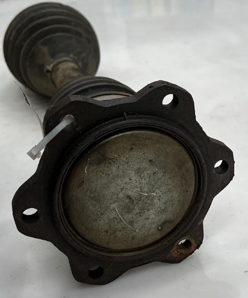 2002 GMC Sierra 1500 Axle Shaft