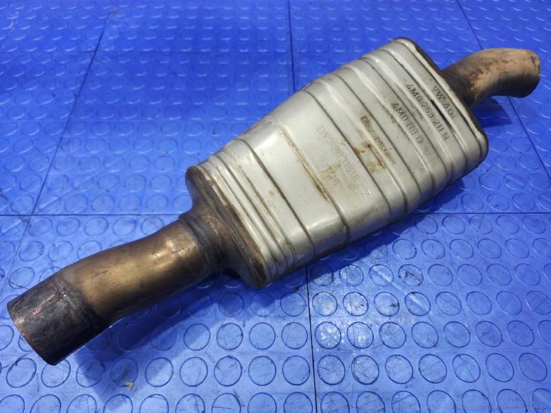 2017 Audi Q7 Muffler
