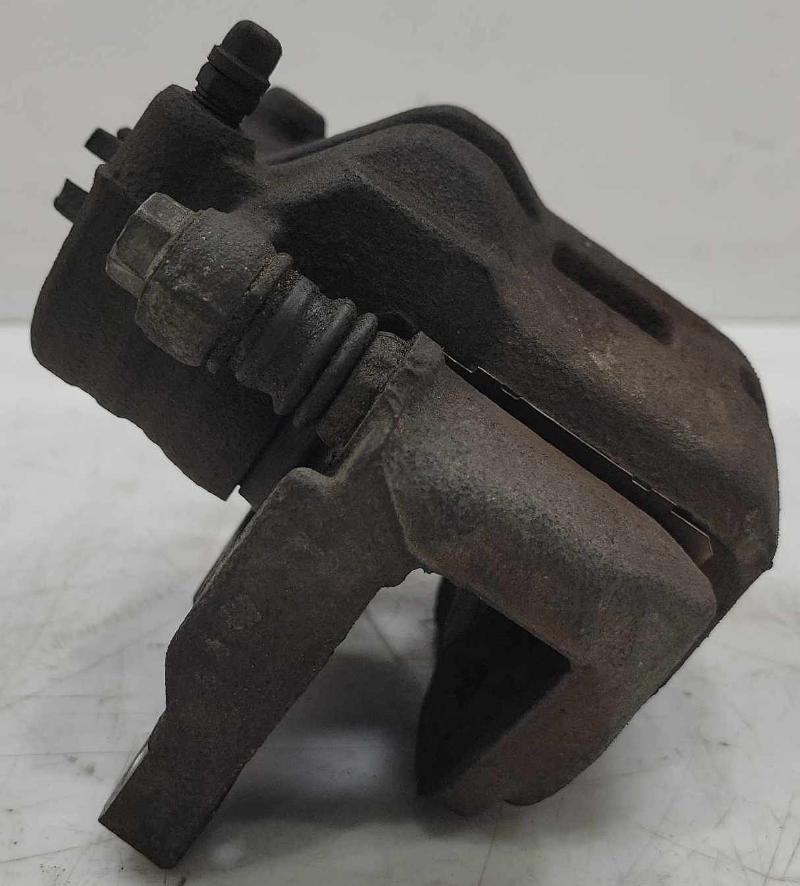 2014 Subaru Forester Caliper