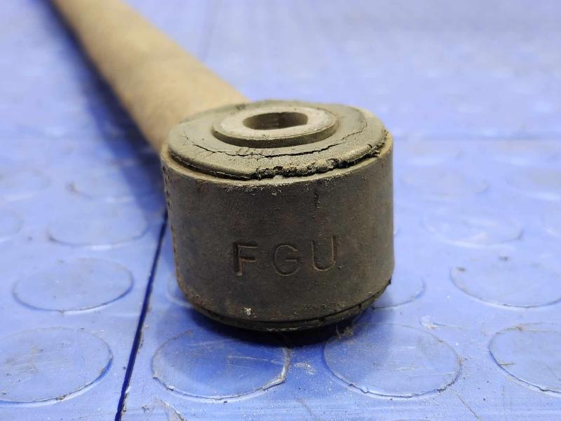 2009 Volkswagen Routan Stabilizer Bar