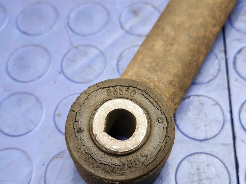 2009 Volkswagen Routan Stabilizer Bar
