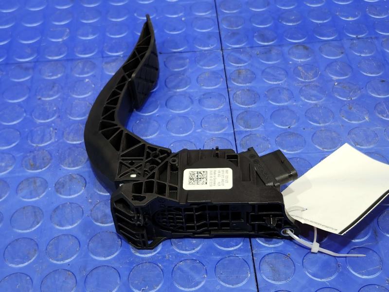 2017-2024 Audi Q7 OEM Accelerator Pedal Assembly Genuine Part 8W1723523