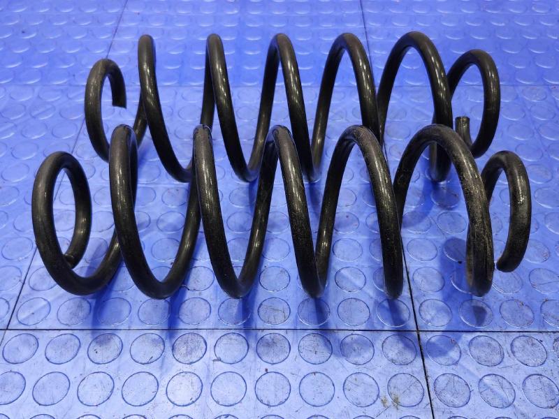 2014 Toyota Prius Coil/Air Spring