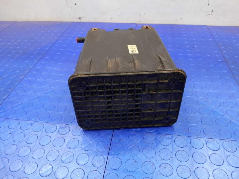 2011 Ford F-250 Super Duty Evaporator Canister