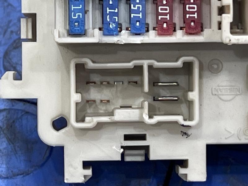 2004-2011 Nissan Titan Instrument Panel Junction Block Genuine OEM 24350ZH00A