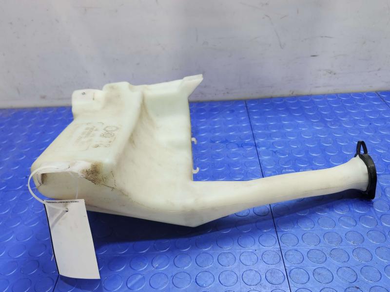 2007 Pontiac Solstice Washer Bottle