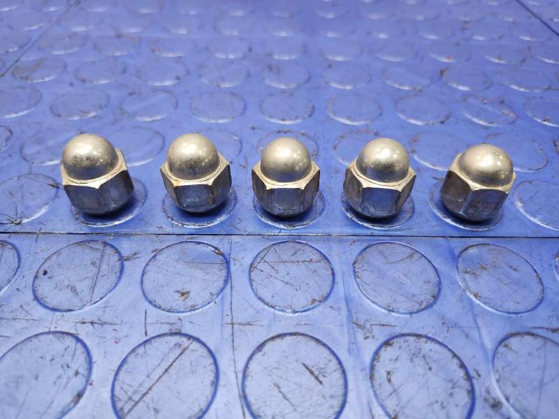 2018 Subaru Legacy Lug Nuts