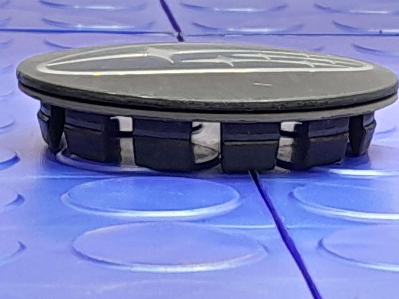 2016 Subaru Legacy Center Cap