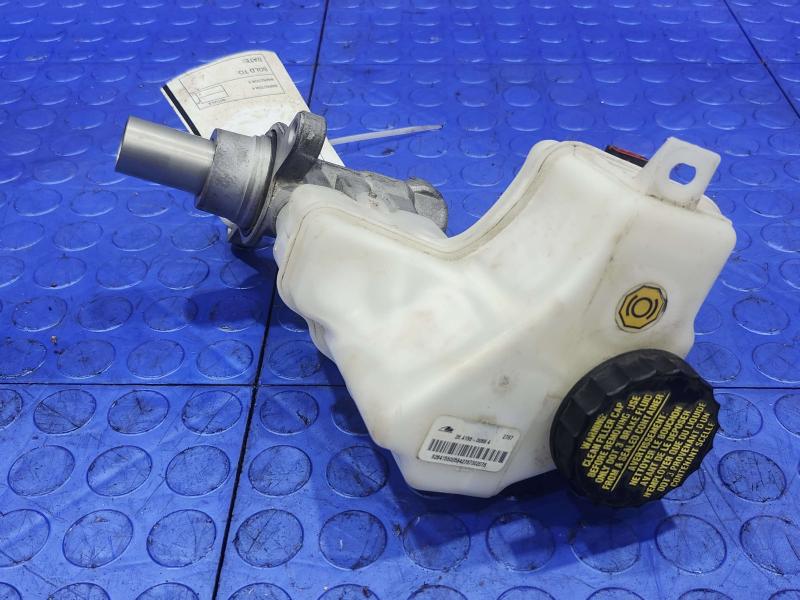 2018 Nissan Maxima Master Cylinder
