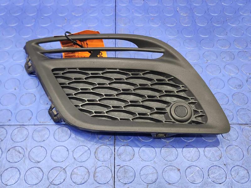 2012 Volvo XC60 Grille