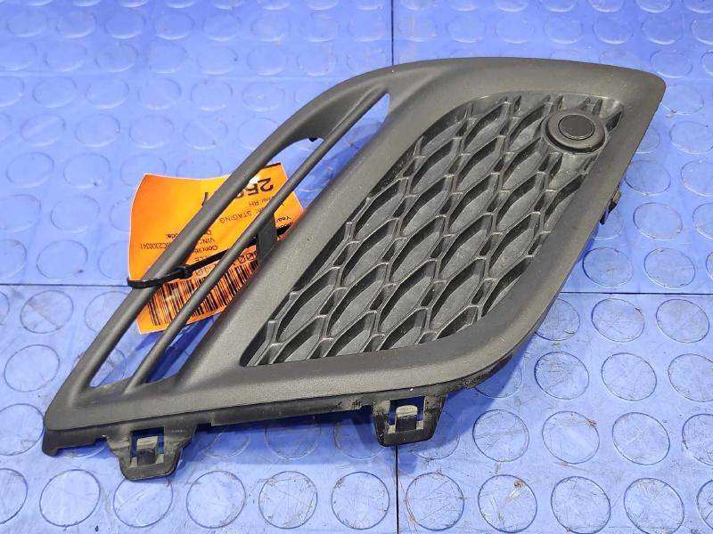 2012 Volvo XC60 Grille