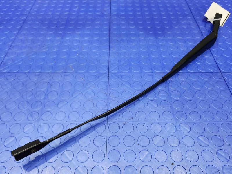 2017 Audi Q7 Wiper Arm