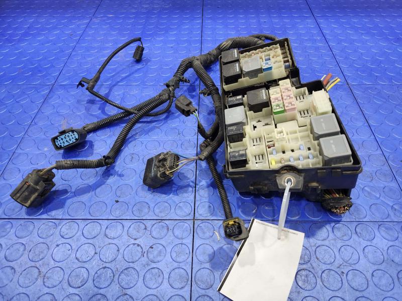 2017 Ford Focus Engine Fuse Box