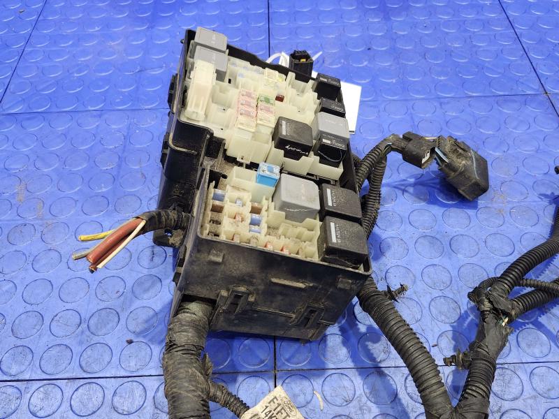 2017 Ford Focus Engine Fuse Box