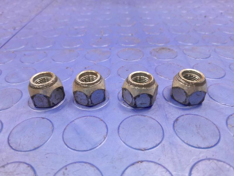 2022 Nissan Versa Lug Nuts