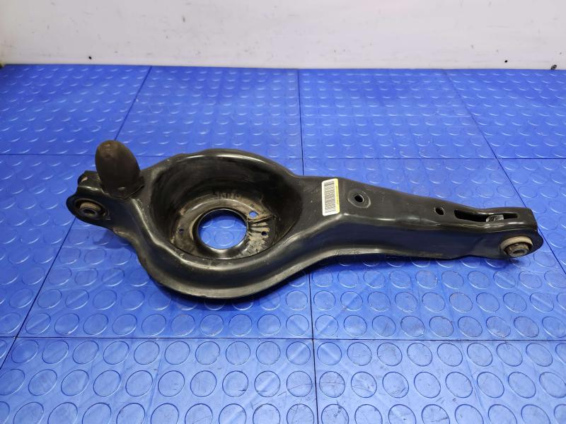 2014 Ford Focus Lower Control Arm Rr
