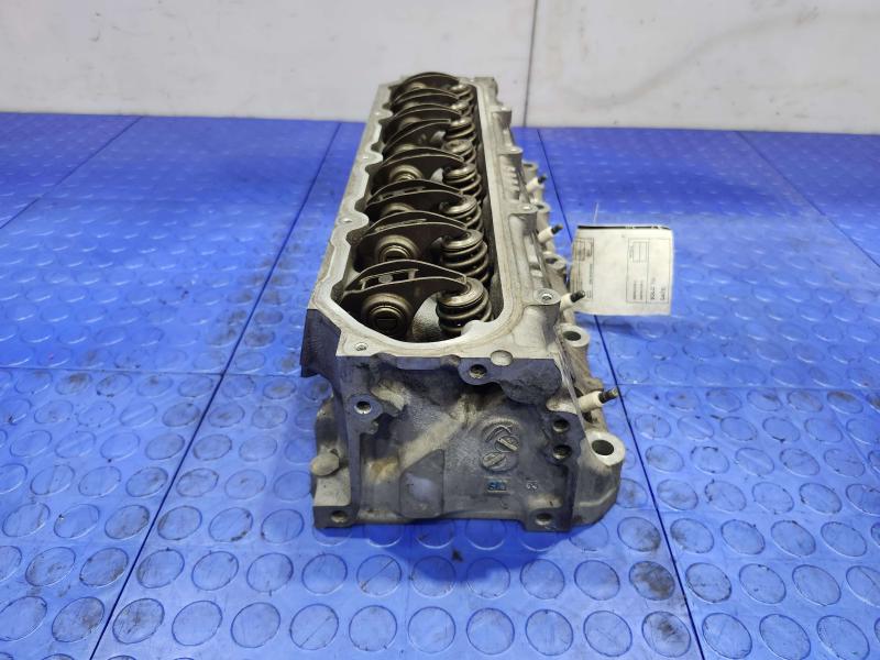 2015 GMC Yukon XL Cylinder Head