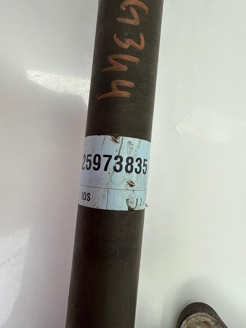 2009 Saturn Vue Axle Shaft