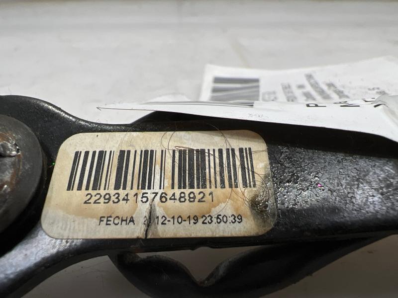 2013 Nissan Altima Front Seat Belt