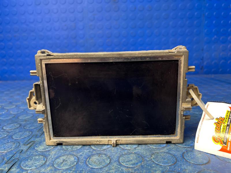 2011 Mercedes E-Class Info-Gps-Tv Screen