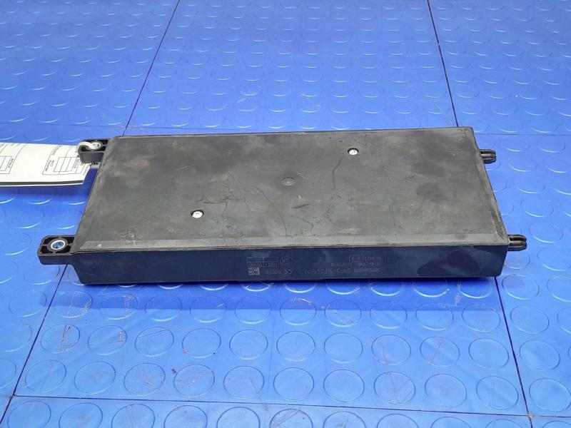 2017-2019 Jaguar XE Body Control Module BCM Genuine OEM GX73-14F041-AL