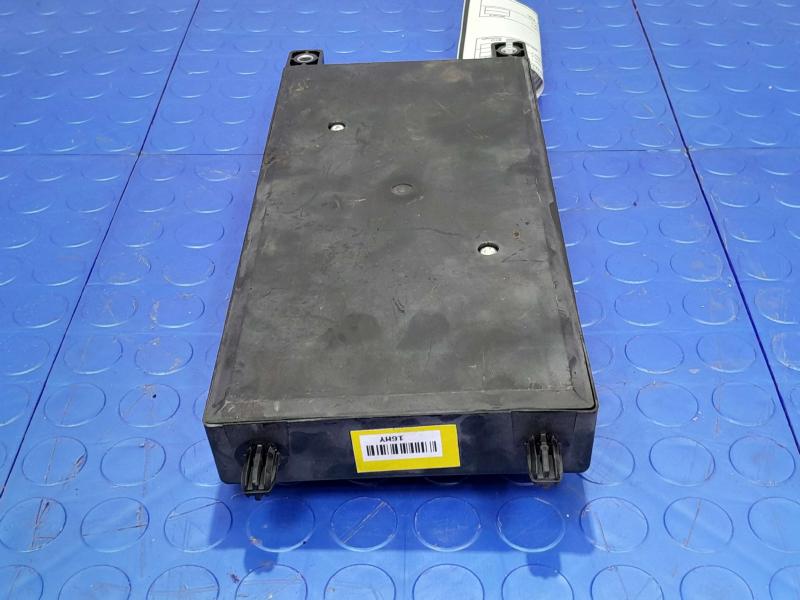 2017-2019 Jaguar XE Body Control Module BCM Genuine OEM GX73-14F041-AL
