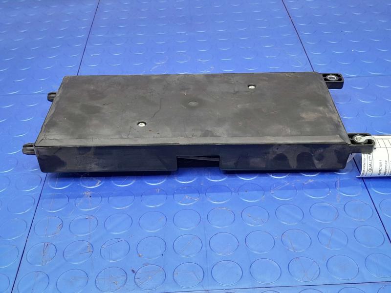 2017-2019 Jaguar XE Body Control Module BCM Genuine OEM GX73-14F041-AL