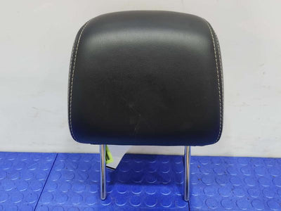 2013 Chrysler 300 Headrest