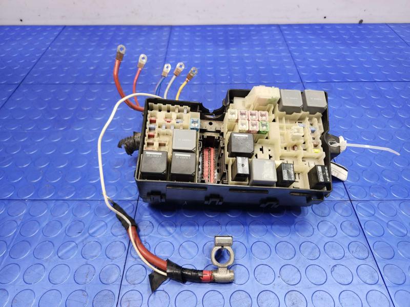 2014 Ford Focus Engine Fuse Box