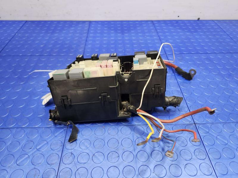 2014 Ford Focus Engine Fuse Box