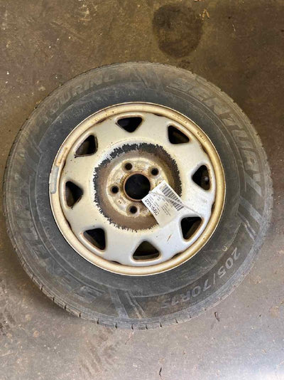 1997 Honda CR-V Wheel