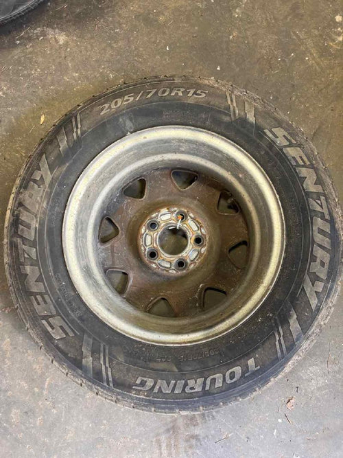1997 Honda CR-V Wheel