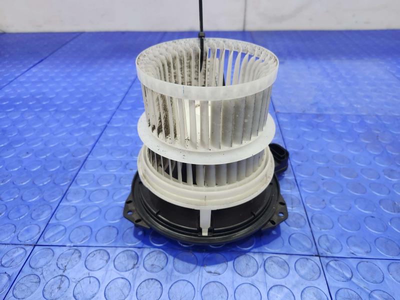 2017 Toyota Prius Blower Motor