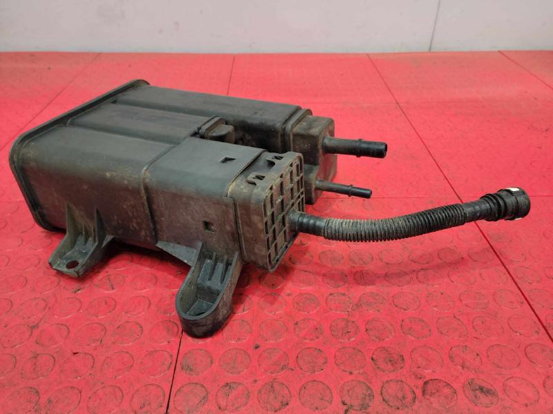 2008-2009 Saturn Vue Fuel Vapor Charcoal Canister Genuine OEM Part 15802306