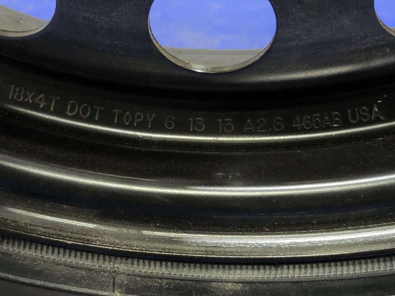 2013 Chrysler 300 Wheel