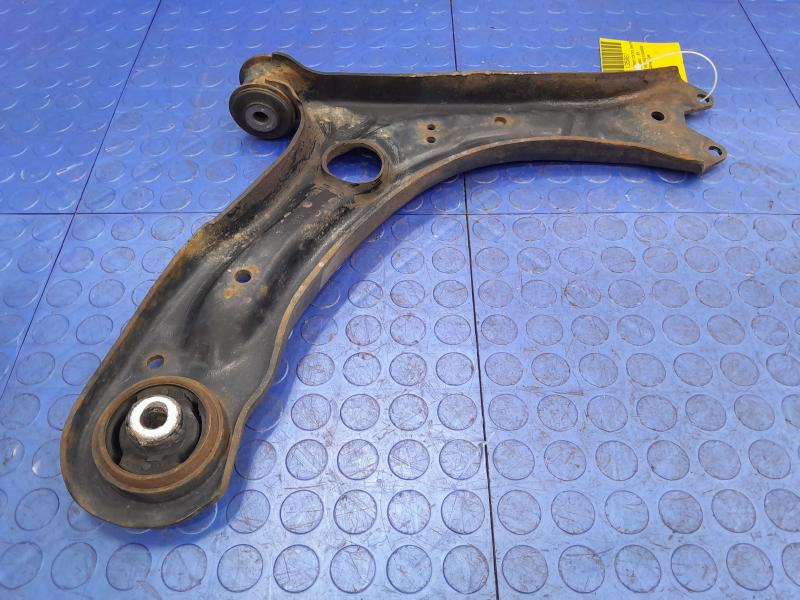 2013 Volkswagen Beetle Lower Control Arm Front