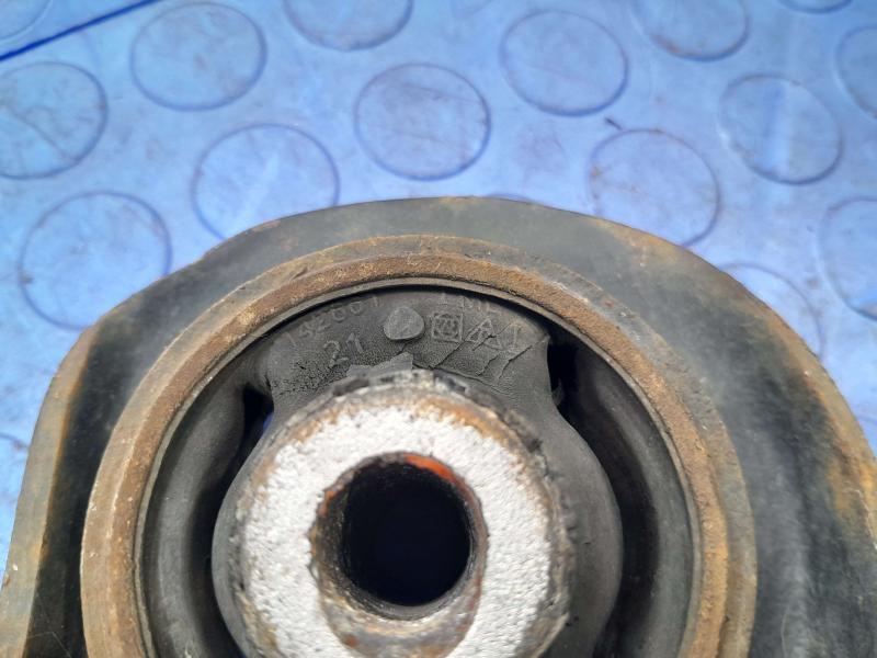2013 Volkswagen Beetle Lower Control Arm Front