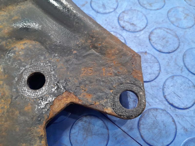 2013 Volkswagen Beetle Lower Control Arm Front