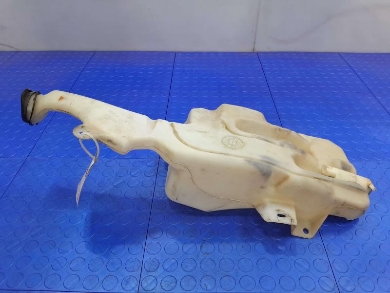 2007 Chevrolet Silverado 1500 Washer Bottle